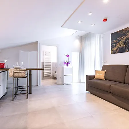 Apartment Residence Lake Como