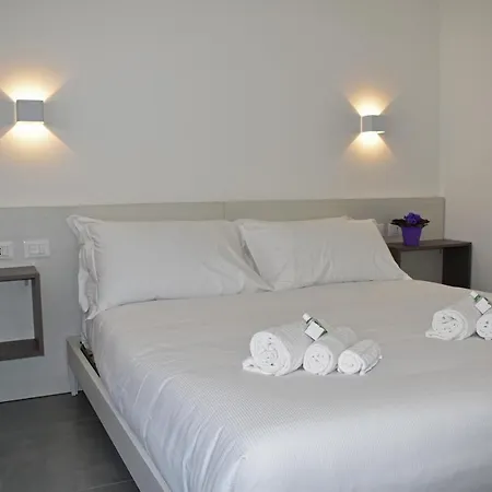 Residence Lake Como Apartament Colico