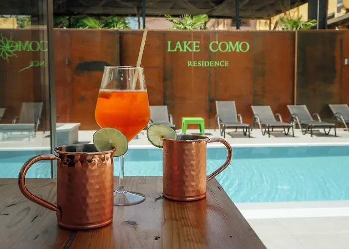 Residence Lake Como 科利科