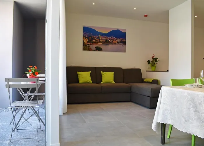 Апартаменты Residence Lake Como Колико