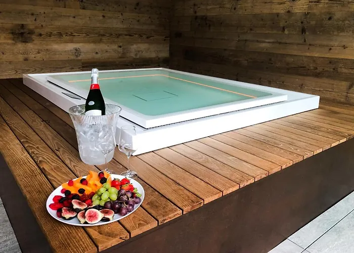 Residence Lake Como Апартаменты *