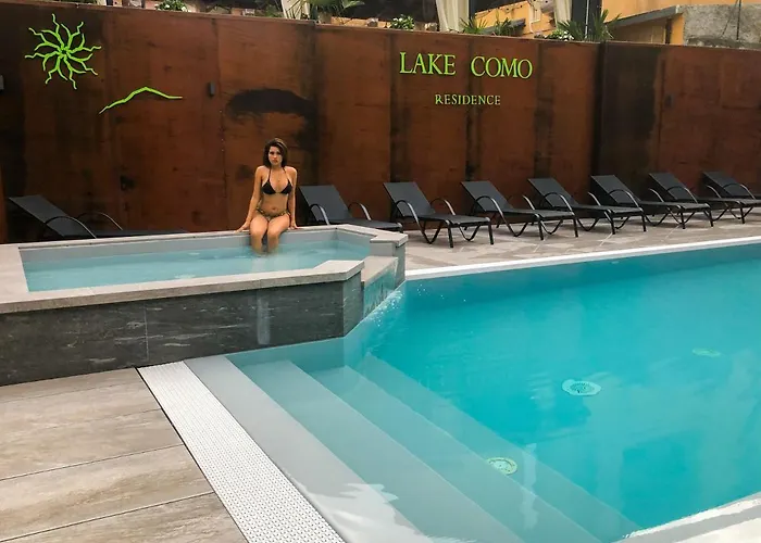 Residence Lake Como * Колико