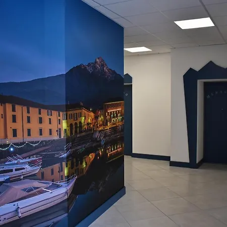 Residence Lake Como דירה