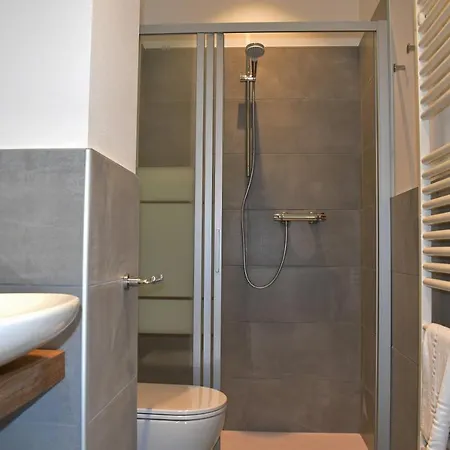Residence Lake Como קוליקו