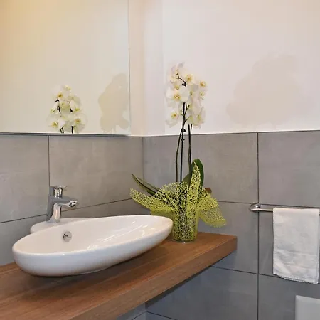 Residence Lake Como *